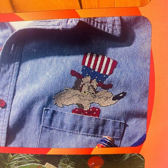 Looney Tunes Holiday Cross Stitch Booklet - Picture 7 of 9